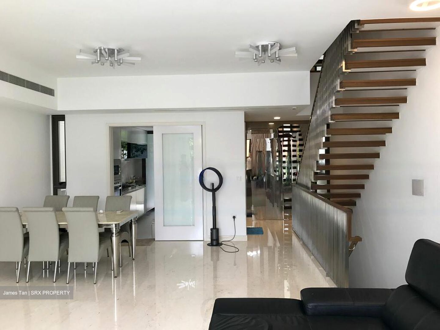 Kovan Regency (D19), Terrace #444767671